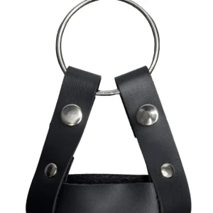 ANEL PENIANO EM COURO COM ARGOLA DE METAL